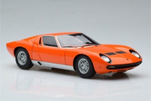 Lamborghini Miura SV Naranja AUTOart 1:18 74542 Metal - imagen 6 de 8