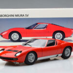 Lamborghini Miura SV Rojo AUTOart 1:18 - image 8 of 8