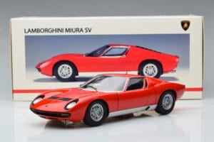 Lamborghini Miura SV Rojo AUTOart 1:18 74543 Metal - imagen 8 de 8