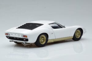 Lamborghini Miura SV Blanco AUTOart 1:18 74544 Metal - imagen 3 de 8
