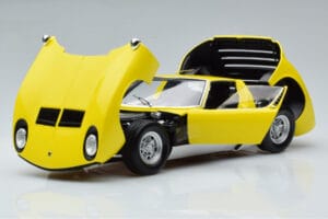 Lamborghini Miura SV Amarillo Kyosho 1:18 08317Y Metal - imagen 2 de 11