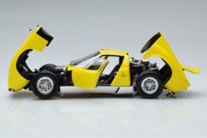 Lamborghini Miura SV Amarillo Kyosho 1:18 08317Y Metal - imagen 4 de 11
