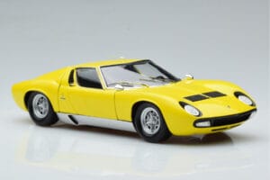 Lamborghini Miura SV Amarillo Kyosho 1:18 08317Y Metal - imagen 6 de 11