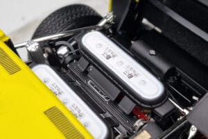 Lamborghini Miura SV Amarillo Kyosho 1:18 08317Y Metal - imagen 9 de 11