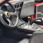 Lamborghini Miura SVR Rojo Kyosho 1:18 - image 8 of 9