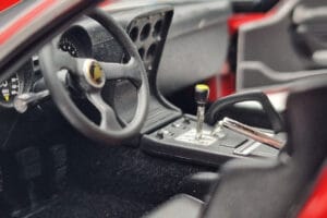 Lamborghini Miura SVR Rojo Kyosho 1:18 08319RBK Metal - imagen 8 de 9
