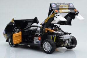 Lancia 037 ESSO #3 F. Tabaton Rally Targa Florio 1985 Kyosho 1:18 08306H Metal - imagen 3 de 8