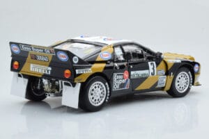 Lancia 037 ESSO #3 F. Tabaton Rally Targa Florio 1985 Kyosho 1:18 08306H Metal - imagen 4 de 8