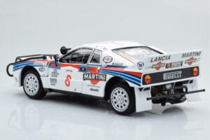 Lancia 037 Martini #8 A. Bettega / M. Perissinot Safari Rally 1985 Kyosho 1:18 08306J Metal - imagen 7 de 8