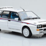 Lancia Delta HF Integrale 6 Blanco Kyosho 1:18 - image 6 of 8