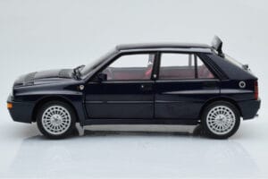 Lancia Delta HF Integrale Club Italia Azul Kyosho 1:18 08343SC Metal - imagen 5 de 8