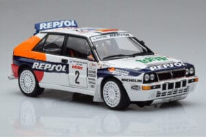 Lancia Delta HF Integrale Evoluzione #2 C. Sainz / L. Moya Tour de Corse 1993 Kyosho 1:18 08348J Metal - imagen 5 de 9