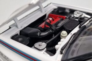 Lancia Delta HF Integrale Evoluzione Test Car Kyosho 1:18 08348G Metal - imagen 8 de 9