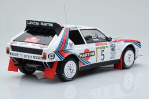 Lancia Delta S4 #5 M. Biasion / T. Siviero Rally San Remo 1986 IXO 1:18 18RMC130B Metal - imagen 2 de 6