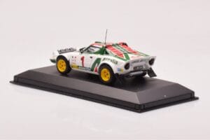 Lancia Stratos #1 S. Munari / S. Maiga Rally Monte Carlo 1977 Minichamps 1:43 430771201 Metal - imagen 3 de 4
