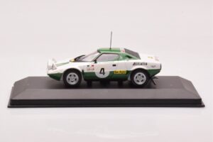 Lancia Stratos Alitalia #4 B. Waldegaard / H. Thorzelius Winner Rally Sweden 1975 Minichamps 1:43 430751204