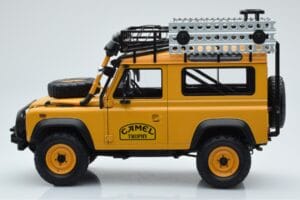 Land Rover Defender 90 Camel Trophy Borneo 1985 Almost Real 1:18 810213 Metal - imagen 4 de 8