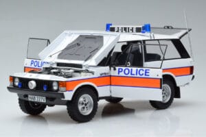 Land Rover Range Rover Policía Almost Real 1:18 810115 Metal - imagen 2 de 9