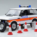 Land Rover Range Rover Policía Almost Real 1:18