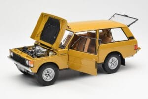 Land Rover Range Rover Classic Amarillo Almost Real 1:18 ALM810103 Metal - imagen 2 de 8