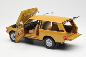 Land Rover Range Rover Classic Amarillo Almost Real 1:18 ALM810103 Metal - imagen 5 de 8
