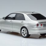 Lexus IS200 XE10 Plata Otto 1:18 OT991 Resina - image 5 of 6