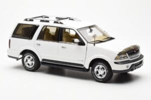 Lincoln Navigator Blanco AUTOart 1:18 72761 Metal - imagen 6 de 8