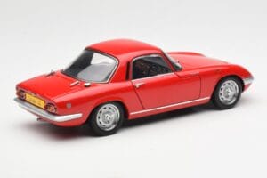 Lotus Elan S2 SE Coupé Rojo AUTOart 1:18 75351 Metal - imagen 3 de 8