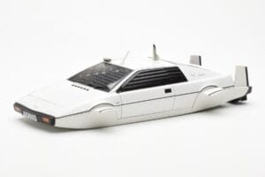 Lotus Esprit Type 79 James Bond The Spy Who Loved Me Submarine Blanco AUTOart 1:18 75306