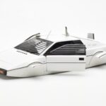 Lotus Esprit Type 79 James Bond The Spy Who Loved Me Submarine Blanco AUTOart 1:18 - image 8 of 8