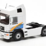 MAN F2000 Blanco IXO 1:43 - image 2 of 4