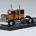 Marmon CHDT Rojo Oro IXO 1:43