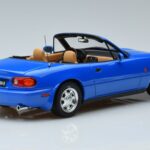 Mazda MX-5 NA Azul Otto 1:18 OT934 Resina - image 2 of 6