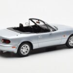 Mazda MX-5 NA Plata Norev 1:18 - image 2 of 7