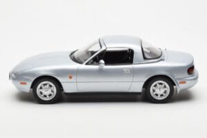 Mazda MX-5 NA Plata Norev 1:18 188023 Metal - imagen 4 de 7