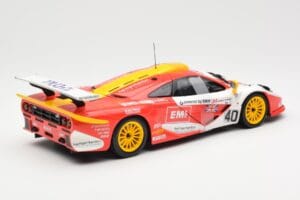 McLaren F1 GTR #40 J. O'Rourke / M. Sugden / P. Auberlein EMI 24 Hours of Le Mans 1996 UT Models 1:18 39820 Metal - imagen 2 de 6
