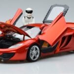 McLaren MP4-12C Con Figura Stig Top Gear Minichamps 1:18 519101330 Metal - image 2 of 7