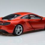 McLaren MP4-12C Con Figura Stig Top Gear Minichamps 1:18 519101330 Metal - image 3 of 7