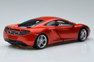 McLaren MP4-12C Con Figura Stig Top Gear Minichamps 1:18 519101330 Metal - imagen 3 de 7