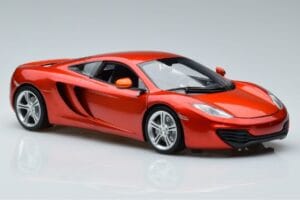 McLaren MP4-12C Con Figura Stig Top Gear Minichamps 1:18 519101330 Metal - imagen 5 de 7