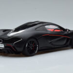 McLaren P1 Negro Mate AUTOart 1:18 - image 3 of 9