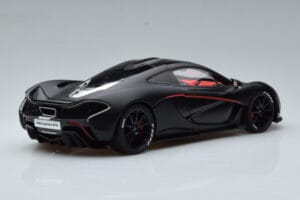 McLaren P1 Negro Mate AUTOart 1:18 76027 Metal - imagen 3 de 9