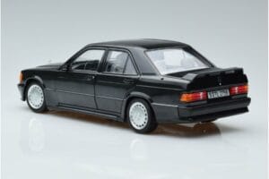 Mercedes 190 E 2.3-16 Cosworth W201 Norev 1:18 183830 Metal - imagen 6 de 7