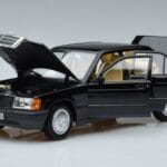 Mercedes 190 E W201 Edición Limitada Norev 1:18 183823 Metal - image 2 of 10