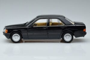 Mercedes 190 E W201 Edición Limitada Norev 1:18 183823 Metal - imagen 5 de 10