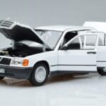 Mercedes 190 E W201 Blanco Norev 1:18 183820 Metal - image 2 of 7