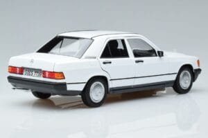 Mercedes 190 E W201 Blanco Norev 1:18 183820 Metal - imagen 3 de 7