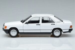 Mercedes 190 E W201 Blanco Norev 1:18 183820 Metal - imagen 4 de 7
