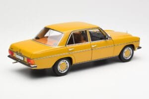 Mercedes 200/8 W115 Sahara Amarillo Norev 1:18 183771 Metal - imagen 3 de 8