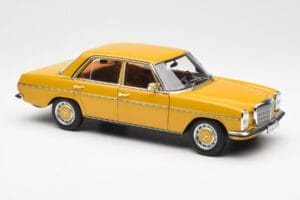 Mercedes 200/8 W115 Sahara Amarillo Norev 1:18 183771 Metal - imagen 6 de 8